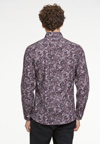 Lindbergh AOP FLORAL L/S - Camicia - berry brown