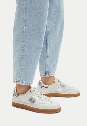 Beverly Hills Polo Club, BEVERLY HILLS POLO CLUB SNEAKERS WOMEN'S WHITE WI34-3410-17438-01 - Zapatillas - white