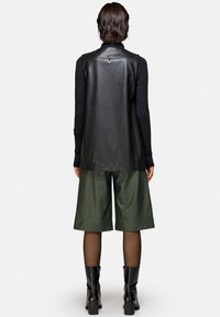 HELMIDGE Veste - schwarz