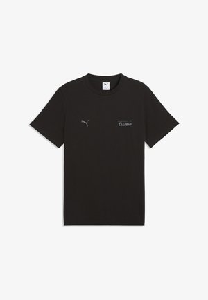 Zwart Puma T-shirt met korte mouwen en ronde hals, met grijs Puma-logo op de linkerborst en tekst "Porsche turbo" op de rechterborst.