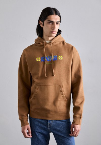 Felpa marrone con cappuccio, tasca frontale e grafica colorata "KIDSUPER". Realizzata in tessuto morbido, con una vestibilità classica.