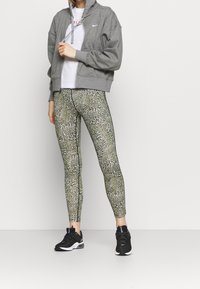 Nike Performance Sweat zippé - grey