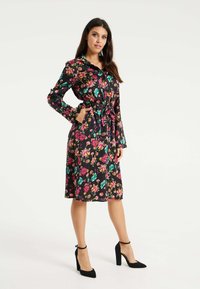 Liquorish FLORAL PRINT - Shirt dress - black