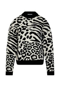 Maglione a motivi in bianco e nero con texture morbida, scollo rotondo e polsini a costine, che mostra motivi di leopardo e zebra.
