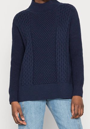 GAP Sweter