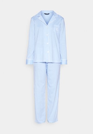 Blå och vitrandig pyjamasset som har en knäppskjorta med snibbig krage och matchande byxor med elastisk midja. Slät tyg.