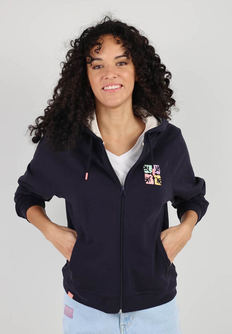 Sweat Zippé Oxbow Essentiel Lifestyle Hiver 2024 SAKOP - Confort Et Style
