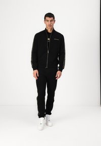 KARL LAGERFELD Felpa con zip - black