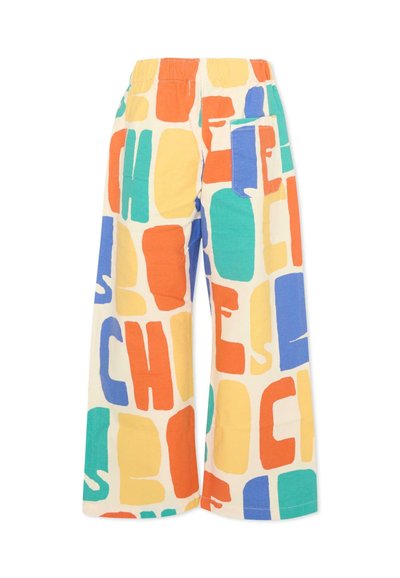 Pantalon à jambes larges avec taille élastique, recouvert d'un imprimé abstrait coloré en blocs orange, jaune, vert et bleu, avec une poche plaquée à l'arrière.