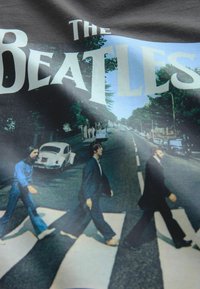 Next THE BEATLES   - Tričko s potlačou - grey