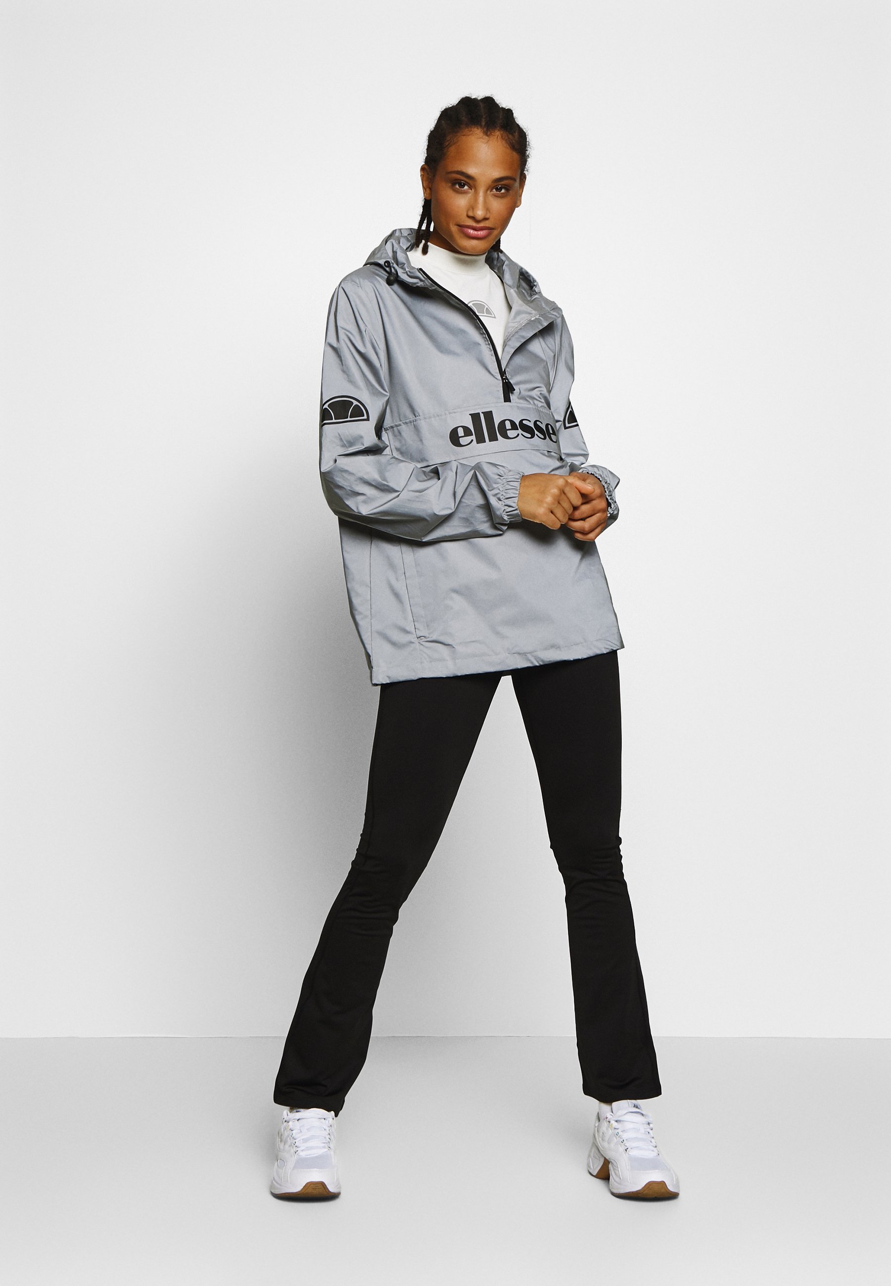 ellesse windbreaker schwarz