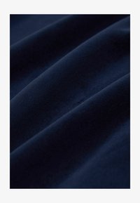 Unselected, navy