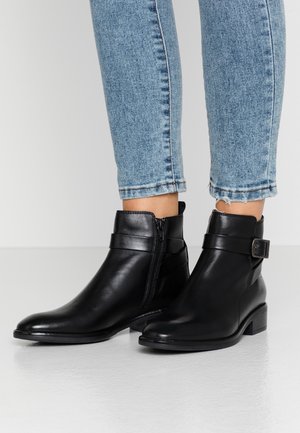 Ankle Boot - black