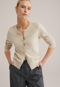 WE Fashion Cardigan - beige