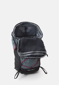 The North Face TRAIL LITE UNISEX - Potovalni nahrbtnik - monument grey-asphalt grey