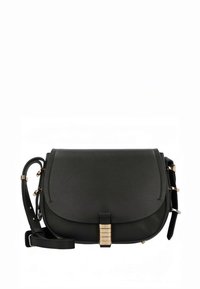 Črna usnjena torbica čez ramo z zaobljenim poklopcem, zlato kovinsko okrasje, odstranljivim trakom in strukturo obliko.