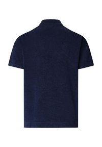 Temne modré polokošeľa s krátkym rukávom zobrazená zozadu s golierom a rovným lemom.