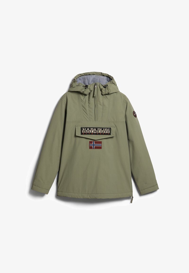 Giacca Napapijri verde con cappuccio, zip frontale, grande tasca con pattina che presenta il testo del logo e patch della bandiera norvegese sul davanti.