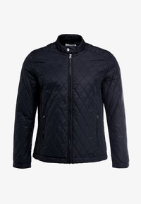 Seleccionado, black