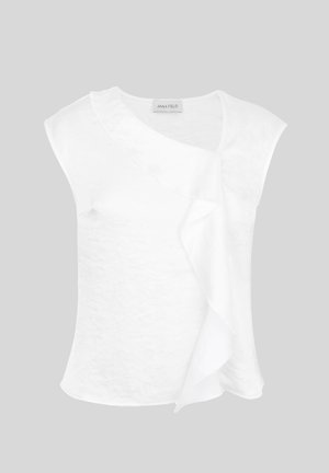 Weiße ärmellose Bluse mit rundem Ausschnitt und Rüschen-Detail an einer Seite, dargestellt auf einem schlichten hellen Hintergrund.