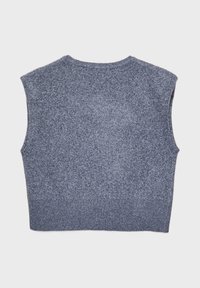 Maglione grigio senza maniche con orlo a costine. Tessuto morbido e design aderente, con scollo rotondo e senza hardware o dettagli visibili.