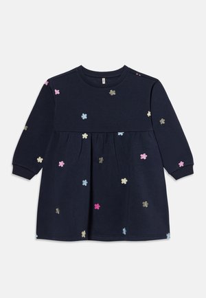 ONLY MINI, KMGLAVINO O NECK DRESS - Robe survêtement - night cyclamen/fuchsia red