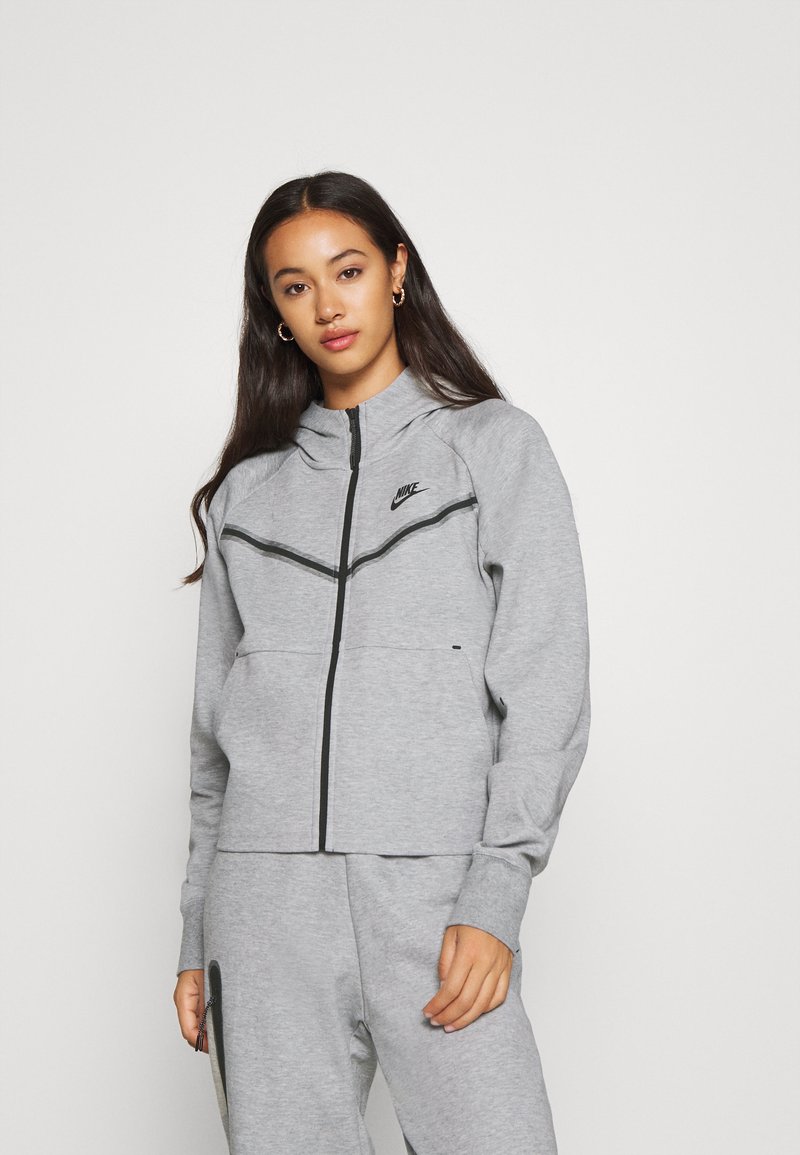 Nike Sportswear - W NSW TCH FLC WR HOODIE FZ - Bluză de molton cu fermoar - dk grey heather/black, Extindeți