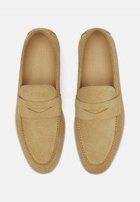 Scarosso Instappers - beige suede