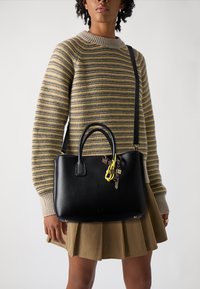 PARFOIS TOTE BAG CORBATERO - Τσάντα χιαστί - black