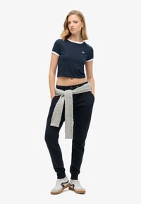 Superdry & Co VINTAGE RINGER CROP - T-shirts basic - eclipse navy