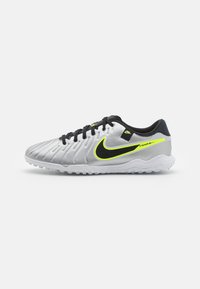 Unselected, metallic silver/black/volt
