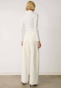 Mango Sweter