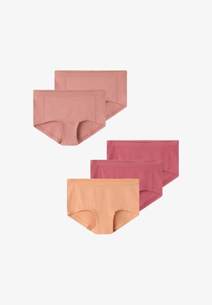 Fem sømløse damehipsterunderbukser i afdæmpede rosa, mørk rosa og fersken nuancer, arrangeret i to overlappende sæt på hvid baggrund.