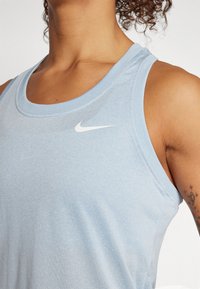 Nike Performance TANK - Viršus - light armory blue/pure