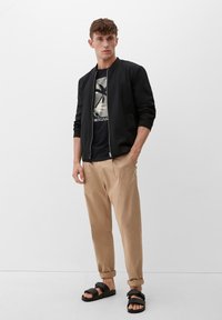 s.Oliver MIT FRONTPRINT - T-shirt z nadrukiem