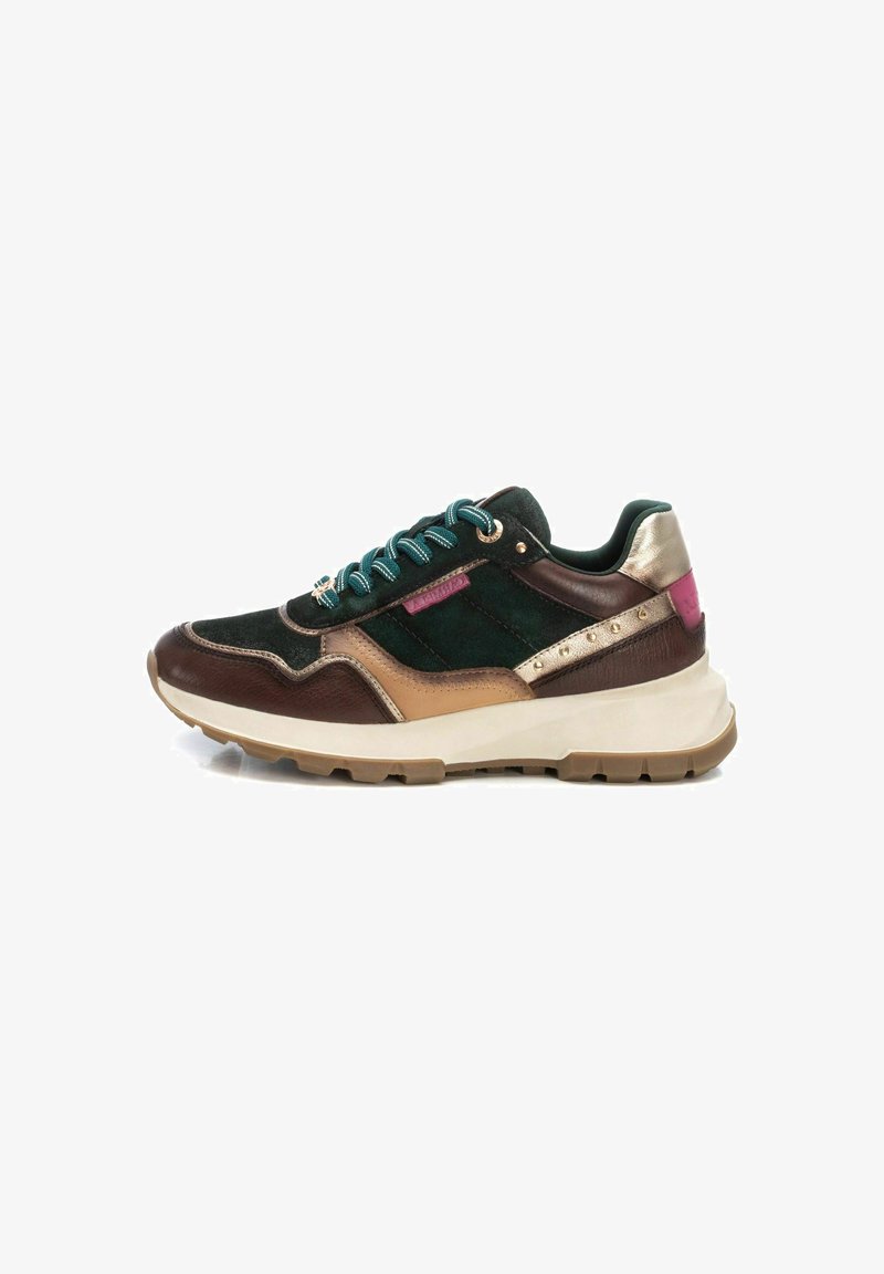 Carmela Zapatillas - kakhi