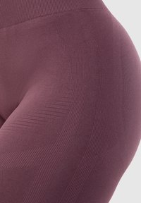 Smilodox SCRUNCH EFFECT SOLID LEGGINGS SPORT FITNESS - Leggings - dunkel lila