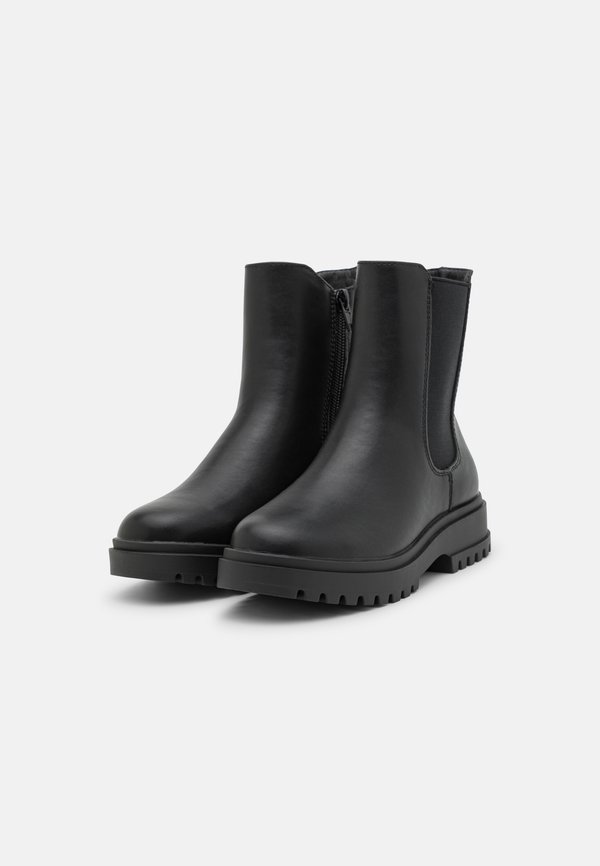 Stiefelette