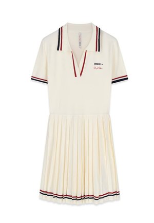 Guess, POLO-PULLOVER-MINIKLEID - Robe pull - weiß