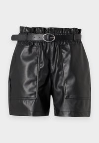 VISTARLA - Šorti - black