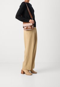 Marc O'Polo Sweter