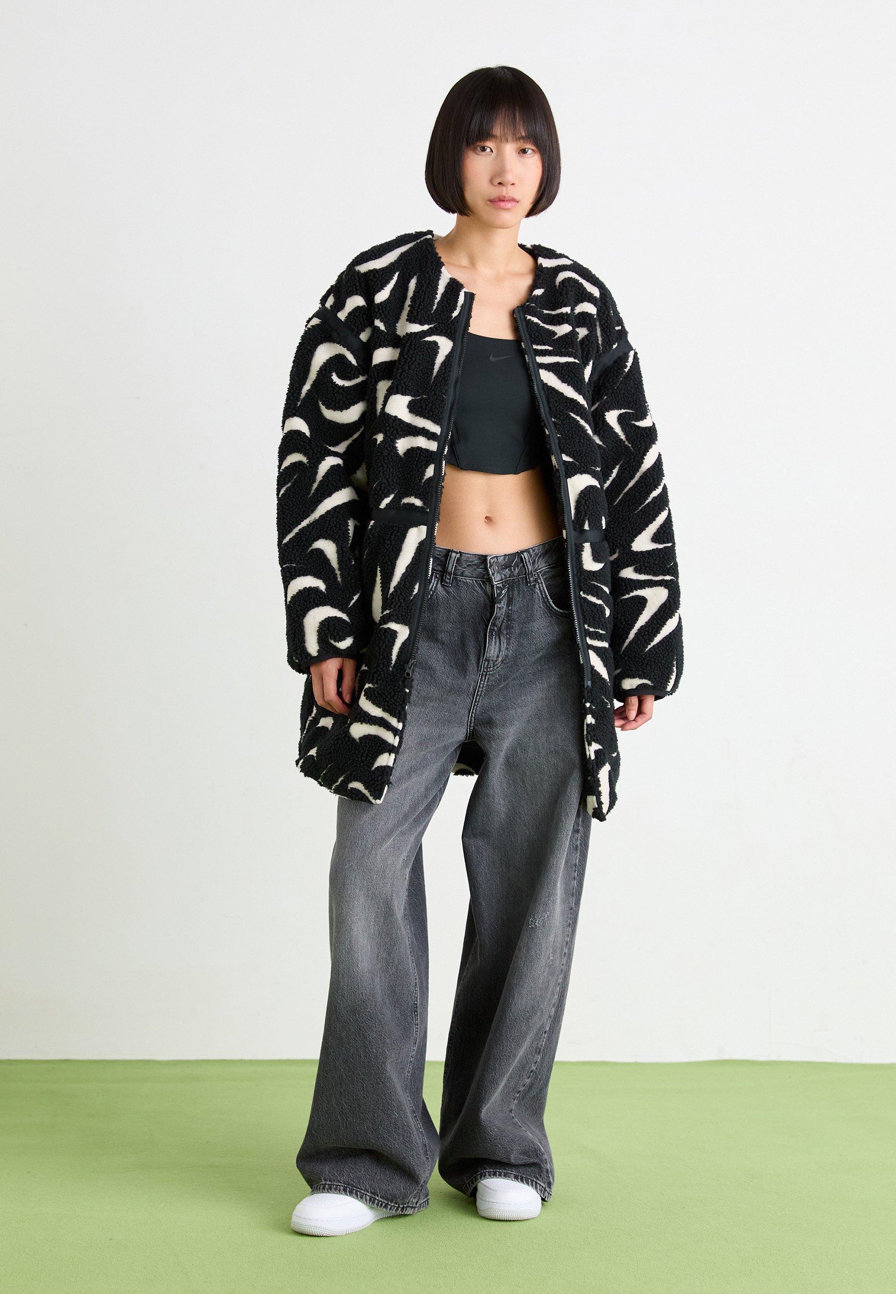 nike white and black coat