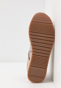 Gioseppo Baskets basses - beige