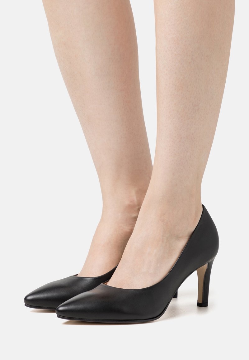 Gabor Pumps - black
