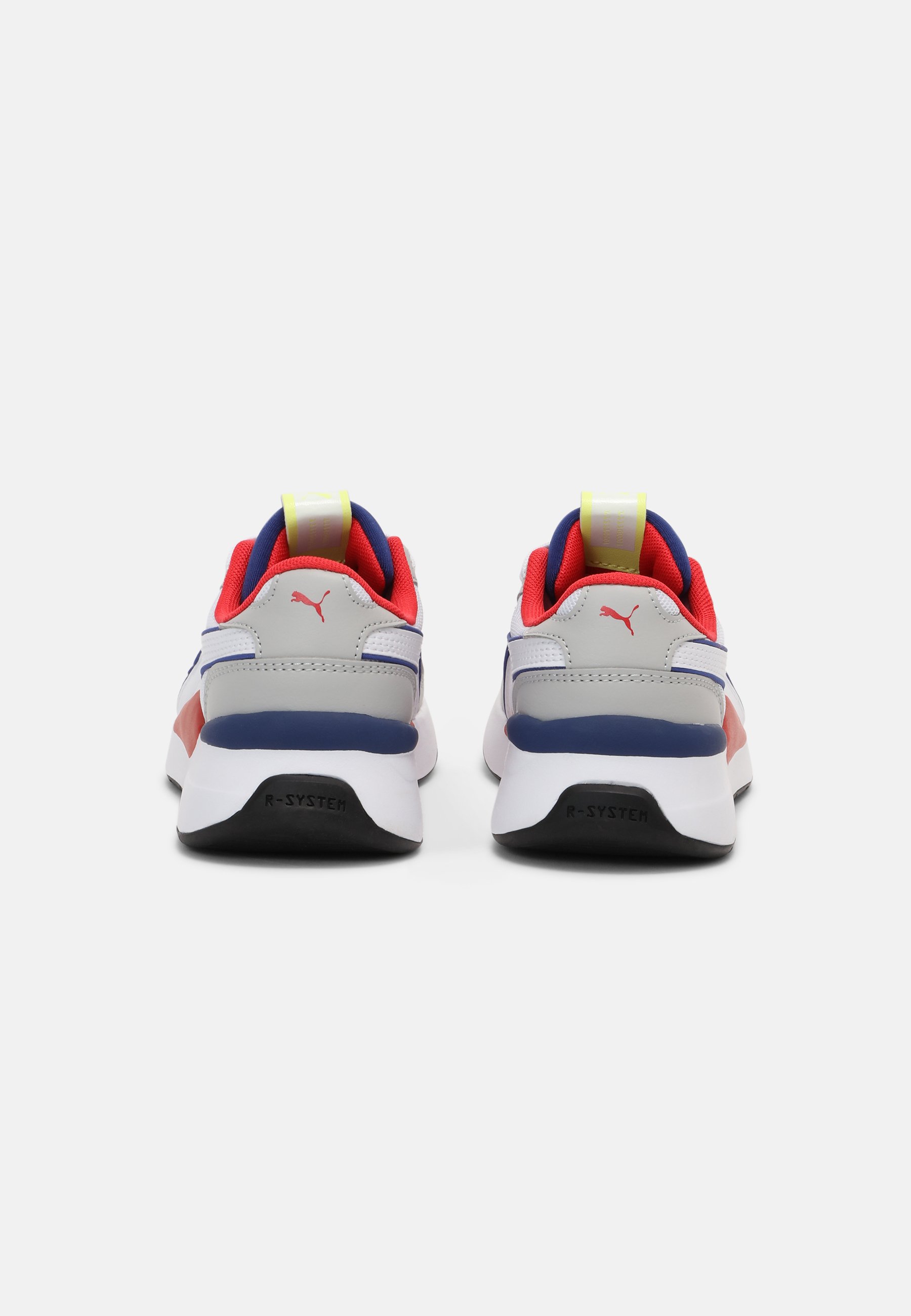 puma r system trainers
