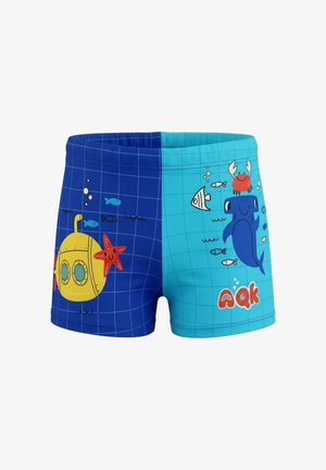 Costumi da bagno per bambini con disegni subacquei che includono un sottomarino giallo, una stella marina rossa, una balena blu, un granchio e piccoli pesci su sfondi blu.