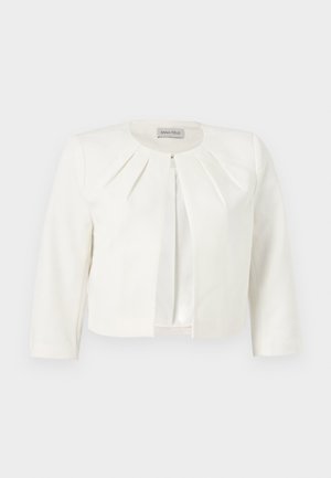 Blazer blanc court à manches trois-quarts avec des détails plissés autour du col, par Anna Field.