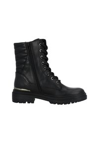 Bota de combate negra con parte superior acolchada, cierre de cordones, cremallera lateral, acentos texturizados y suela de goma gruesa para tracción.
