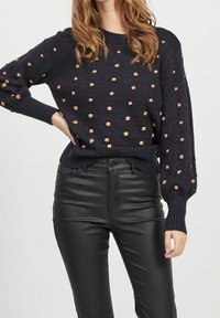 Object Sweter