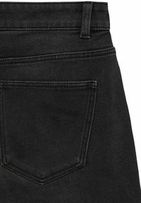 Los vaqueros de mezclilla negra cuentan con un bolsillo trasero estándar con un diseño de costura limpio y una cintura con lazos para cinturón, con una textura suave en todo su recorrido.